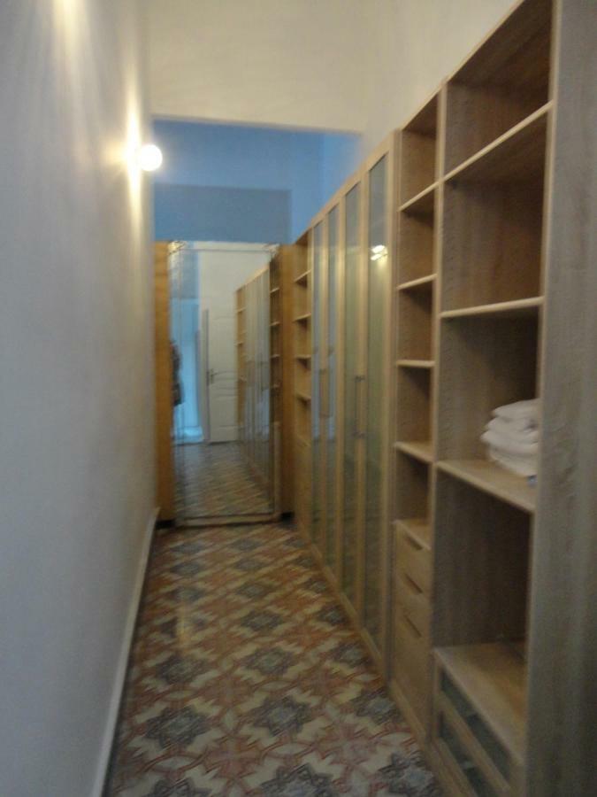 Mistral Apartment Каркасон Екстериор снимка